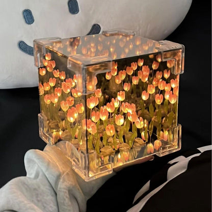 Tulip Bloom™ - Infinite Mirror Lamp